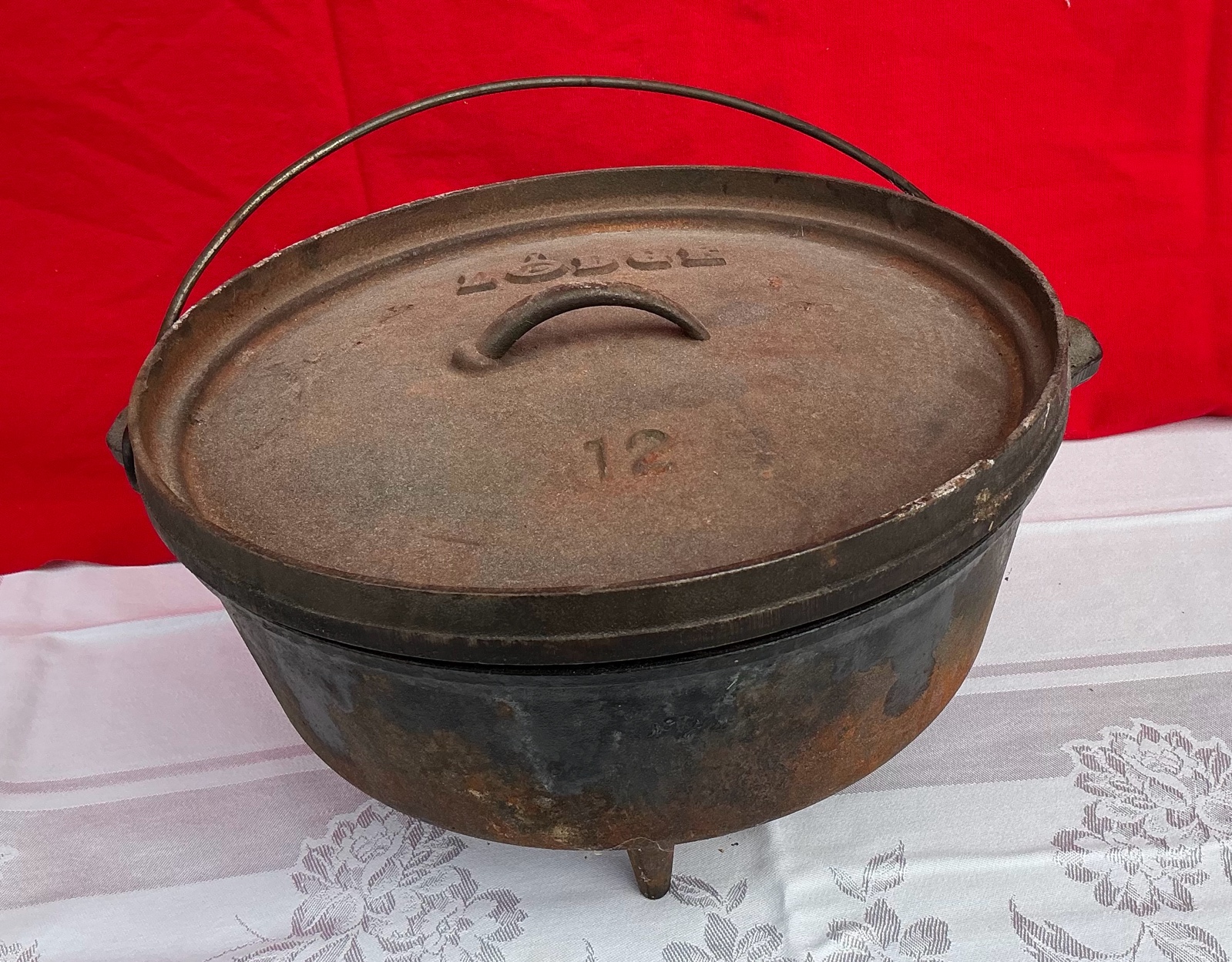 Lodge #12 cast iron footed kettle