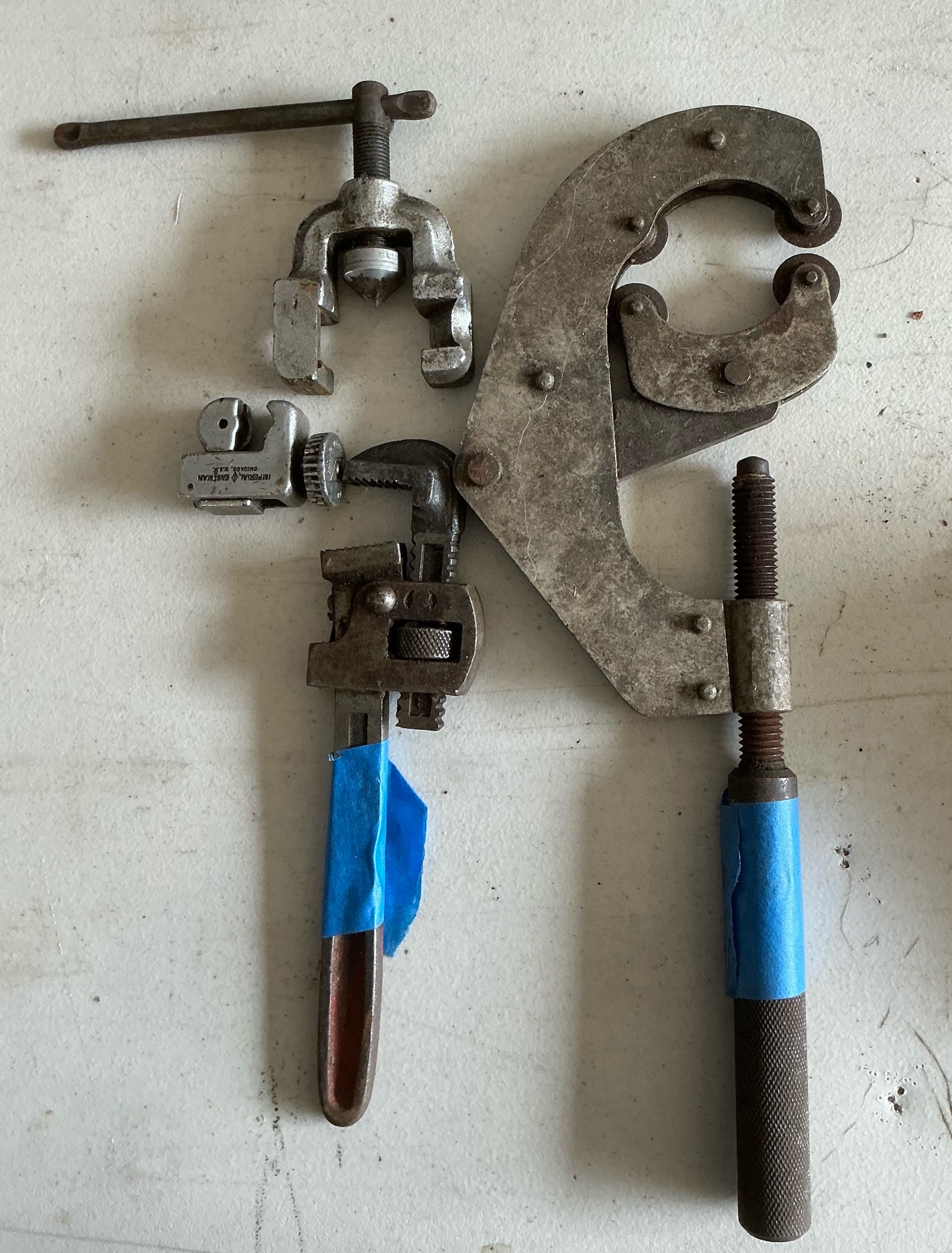 Wrenchs & clamps