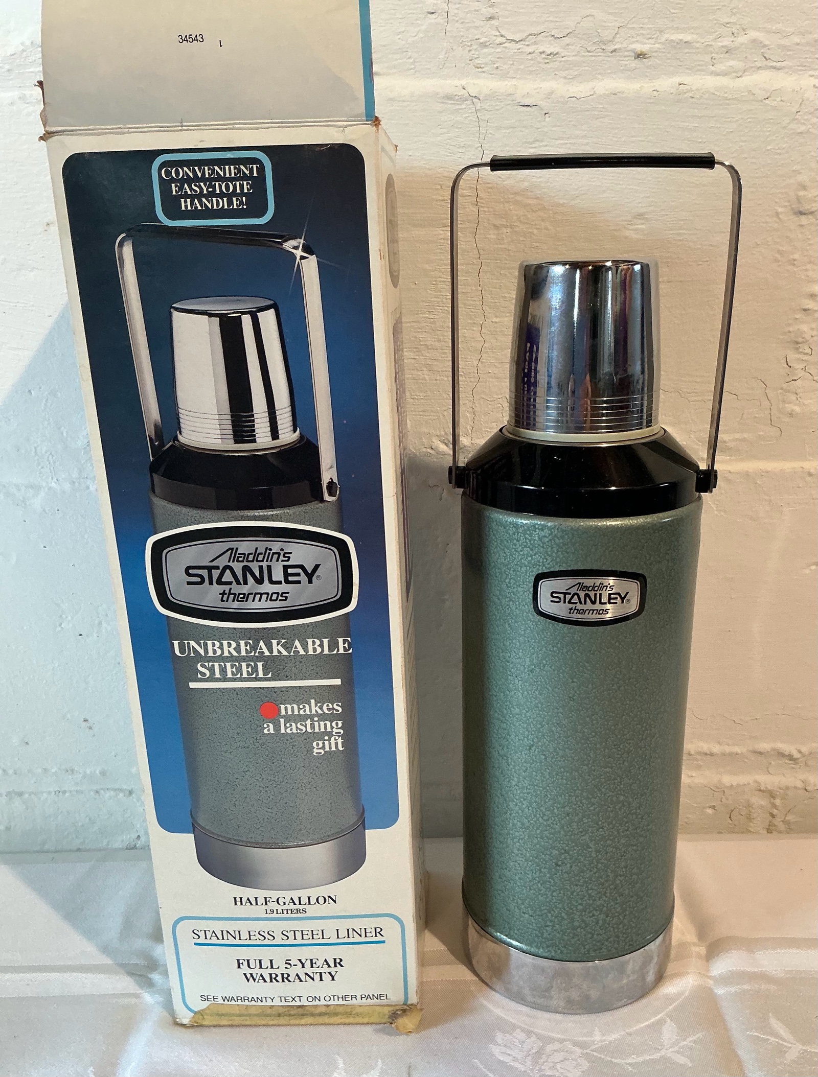 Vintage Stanley Unbreakable Steel Aladdins Thermos original box