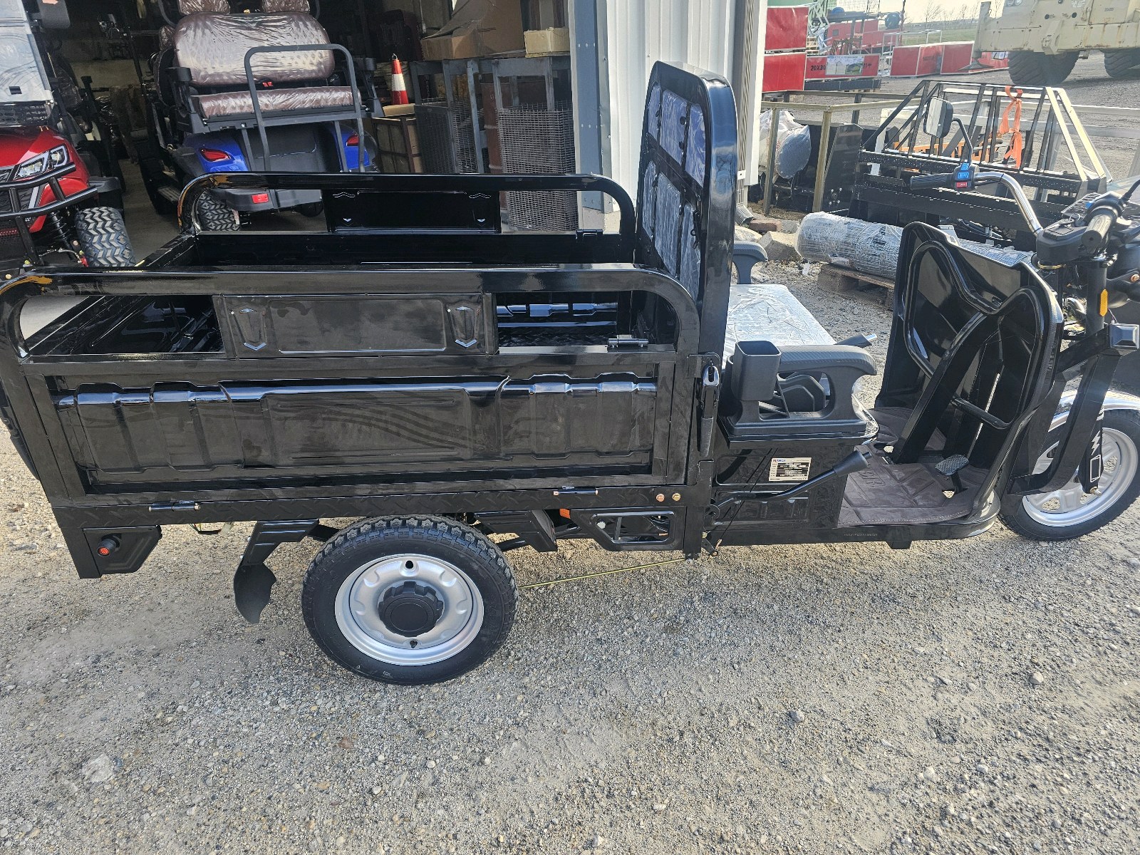 IRET13 DUMP BED TRICYCLE