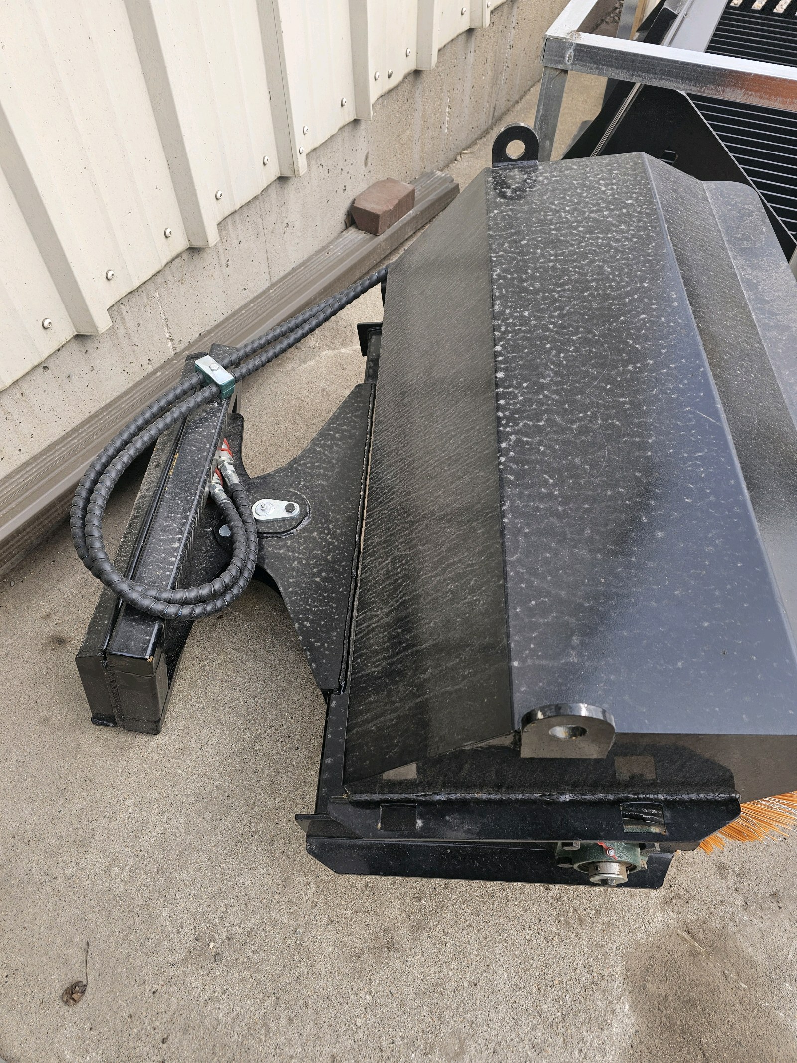 Mini Skid Steer Angle Sweep