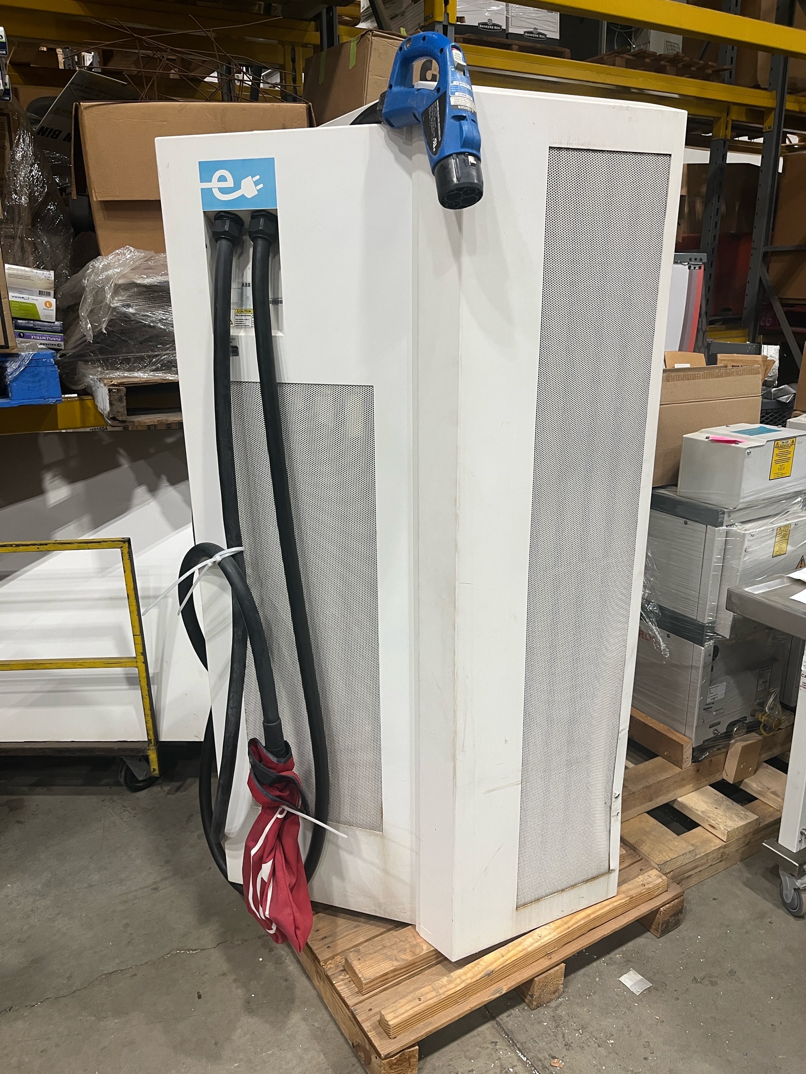 Electric Car Charger (606436)