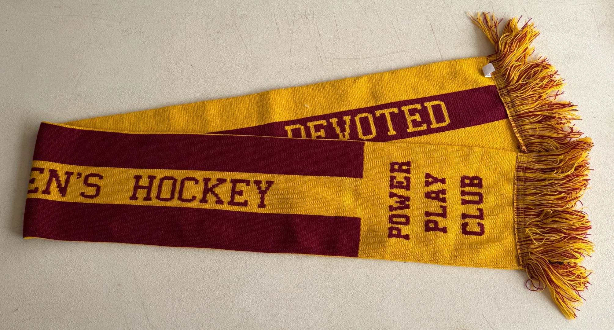 University of Minnesota Womens Hockey Scarf