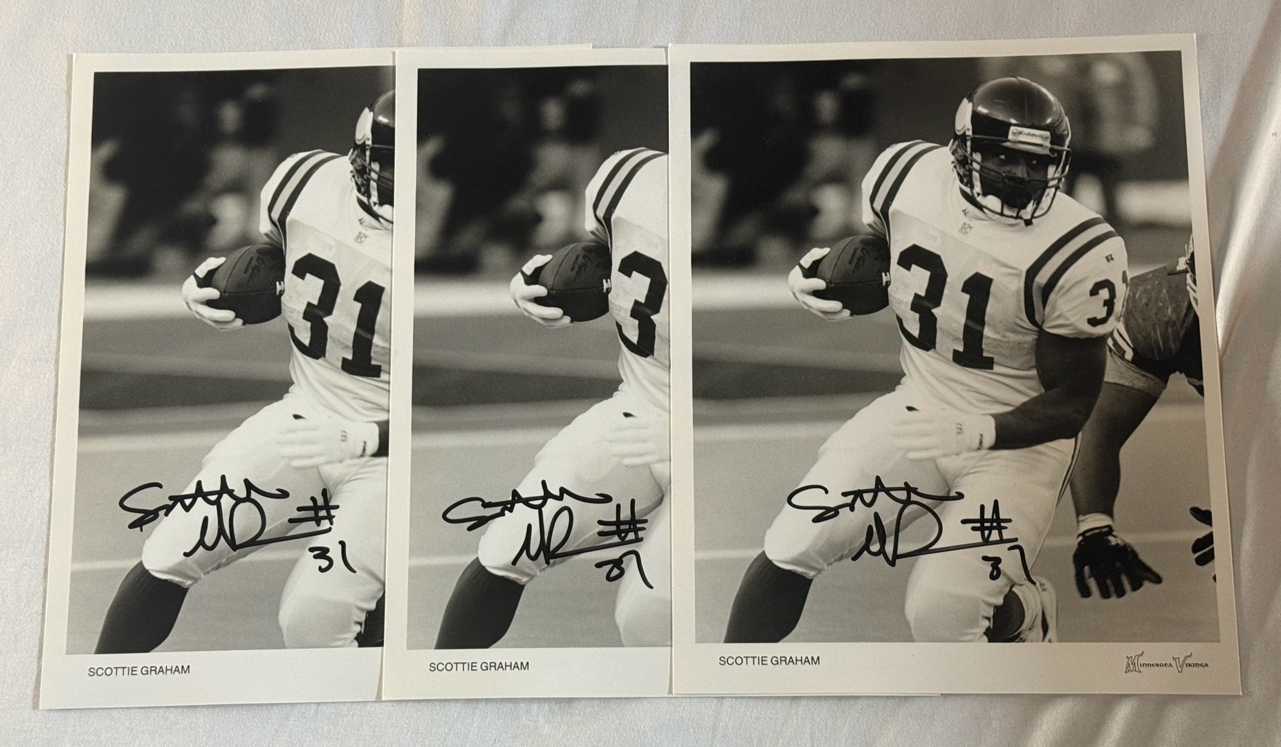 (3) Scottie Graham Autographed Minnesota Vikings Football Photos