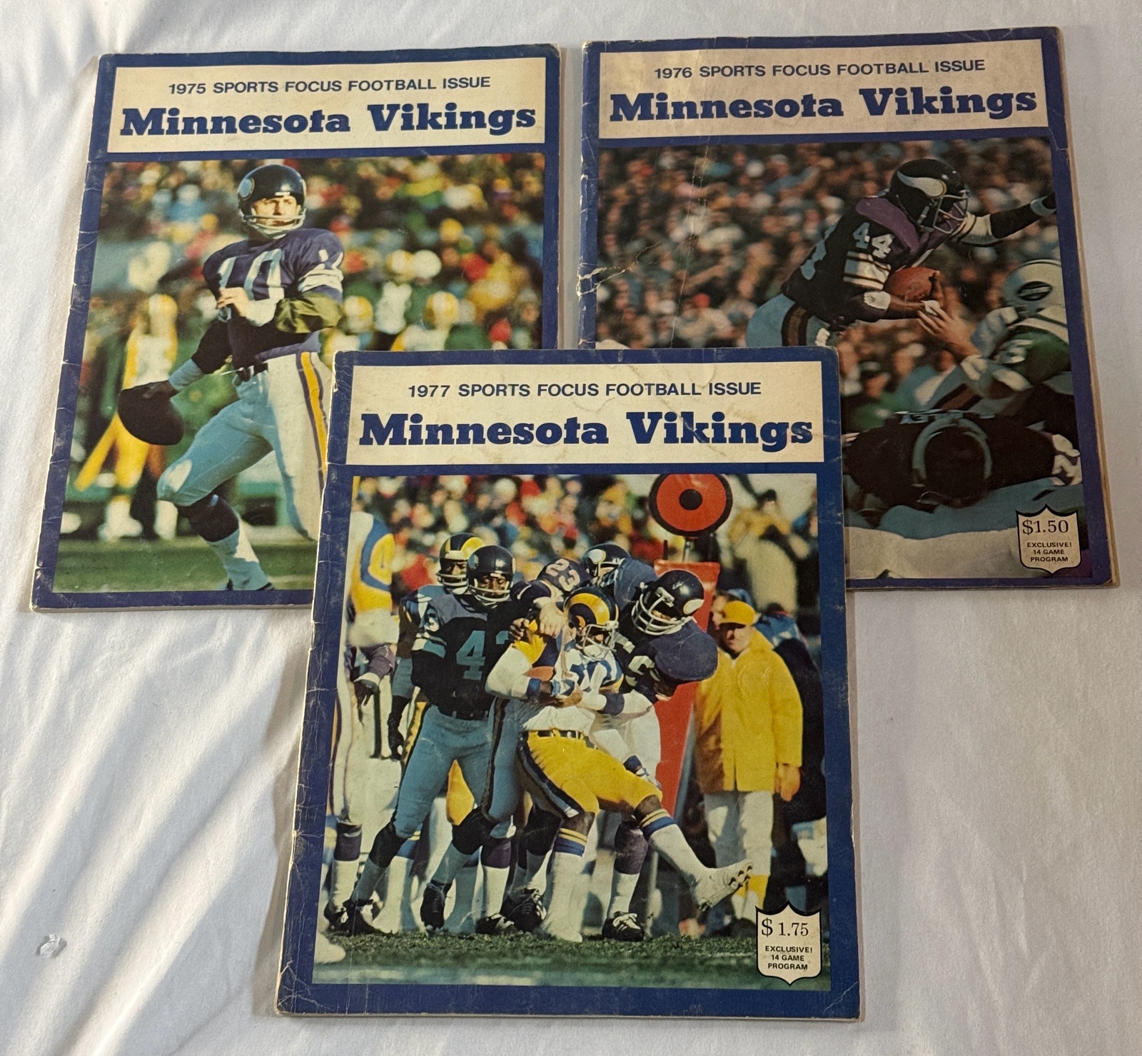 1975, 1976, 1977 Minnesota Vikings Focus Football Magazines
