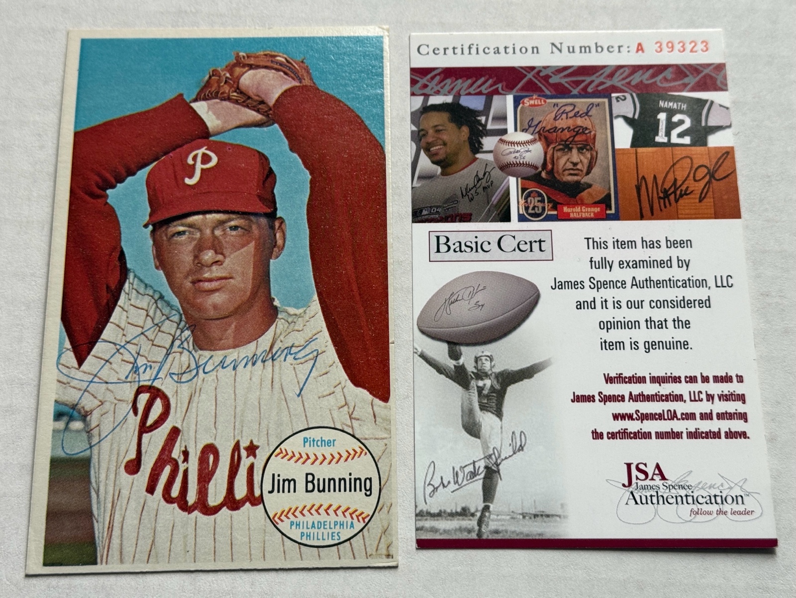 Jim Bunning Autograph With JSA COA 1964 Topps Giant Vintage Baseball Card