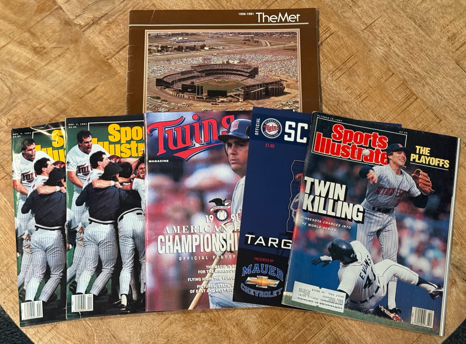 (6) Various Minnesota Twins Publications