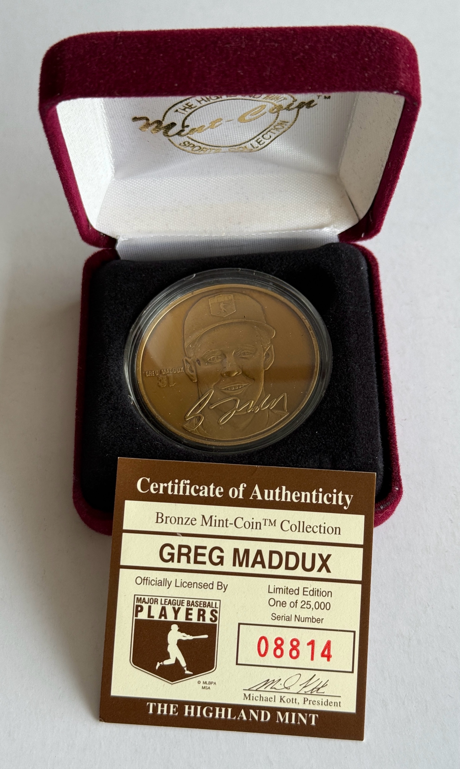 Greg Maddux Bronze Mint Baseball Coin