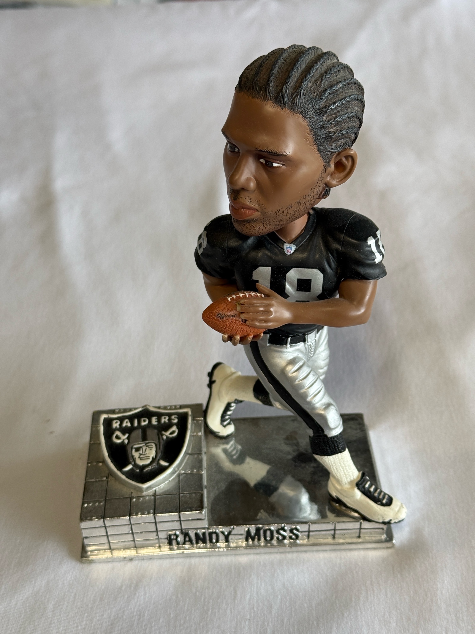 Randy Moss Bobblehead - Oakland Raiders Football
