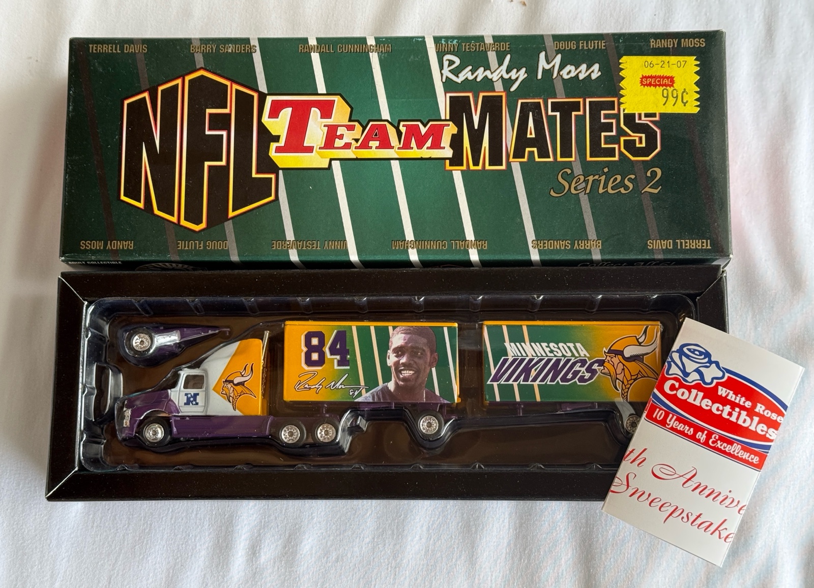 Randy Moss Minnesota Vikings Football Semi Truck NFL TeamMates