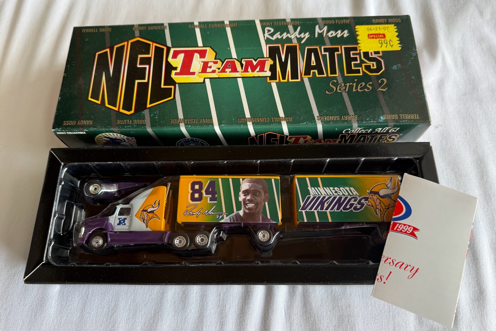 Randy Moss Minnesota Vikings Football NFL Team Mates Semi Truck