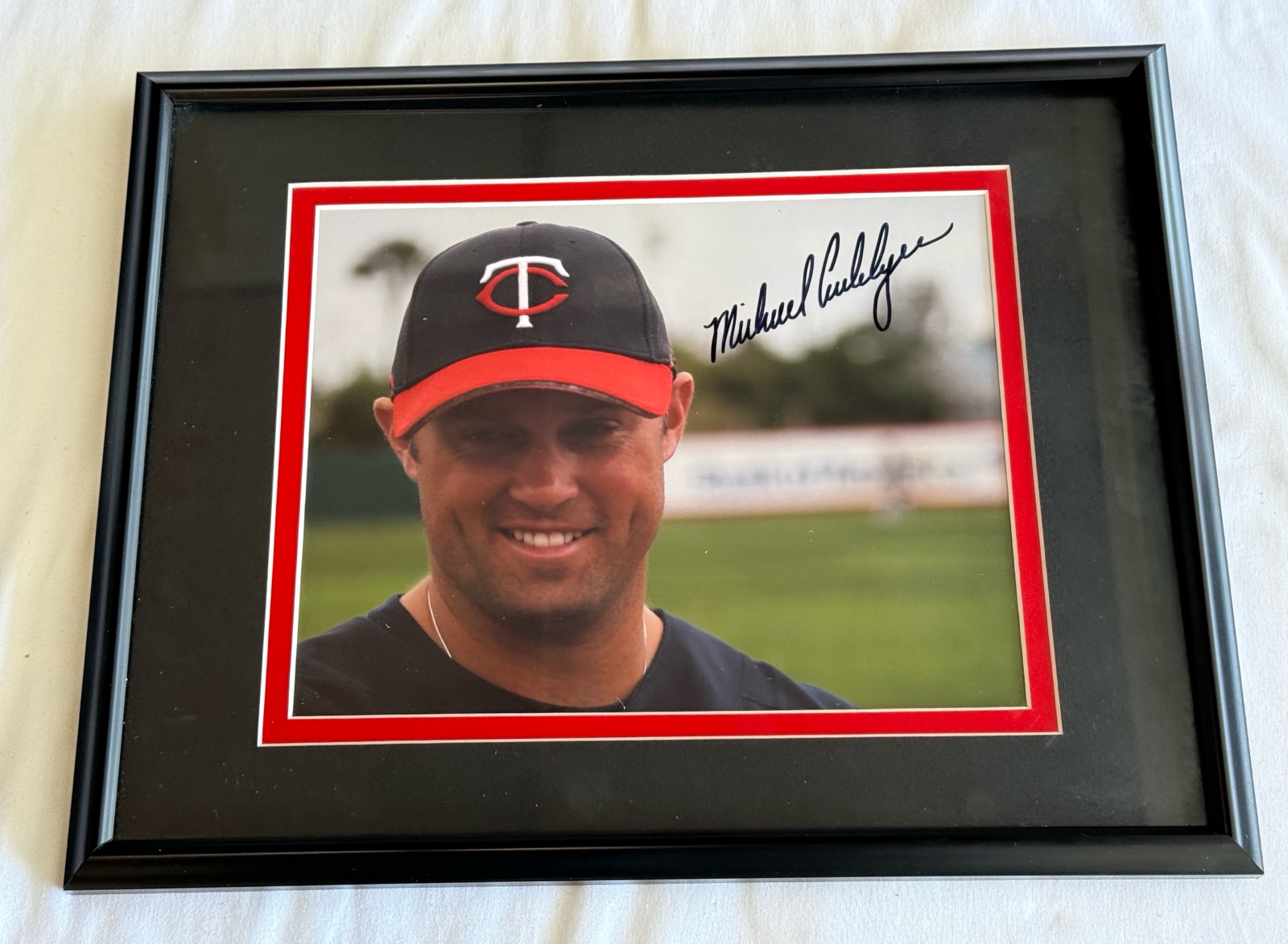 Michael Cuddyer Autographed Matted and Framed Minnesota Twins Baseball Photo
