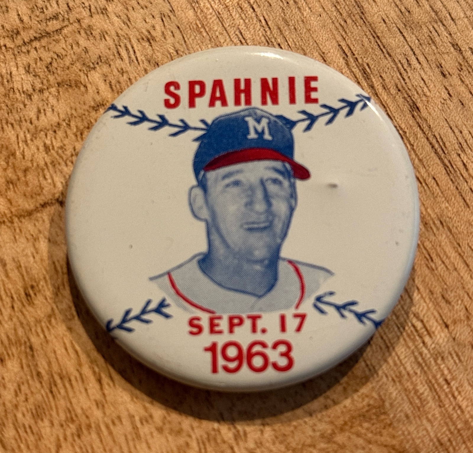 1963 Warren Spahn Vintage Baseball Pin