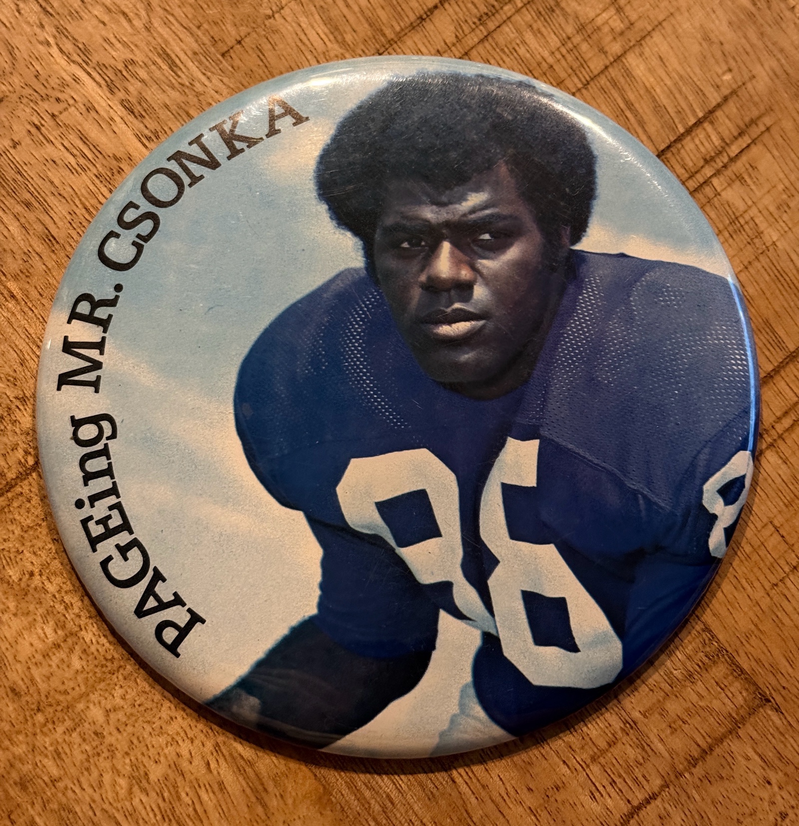 Alan Page Vintage Jumbo Minnesota Vikings Football Pin