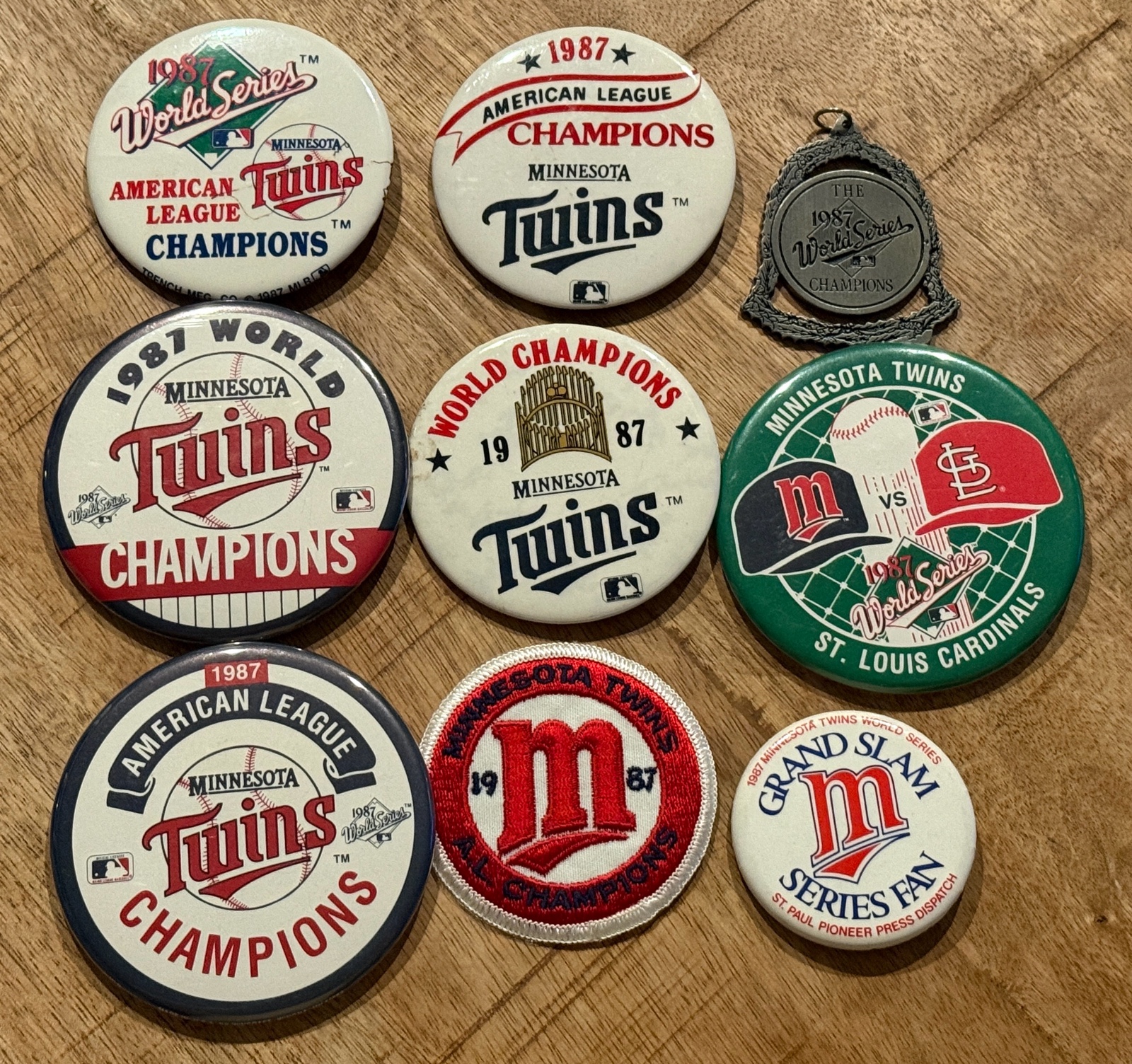 Minnesota Twins 1987 World Series Champions Baseball Pin Lot - 1