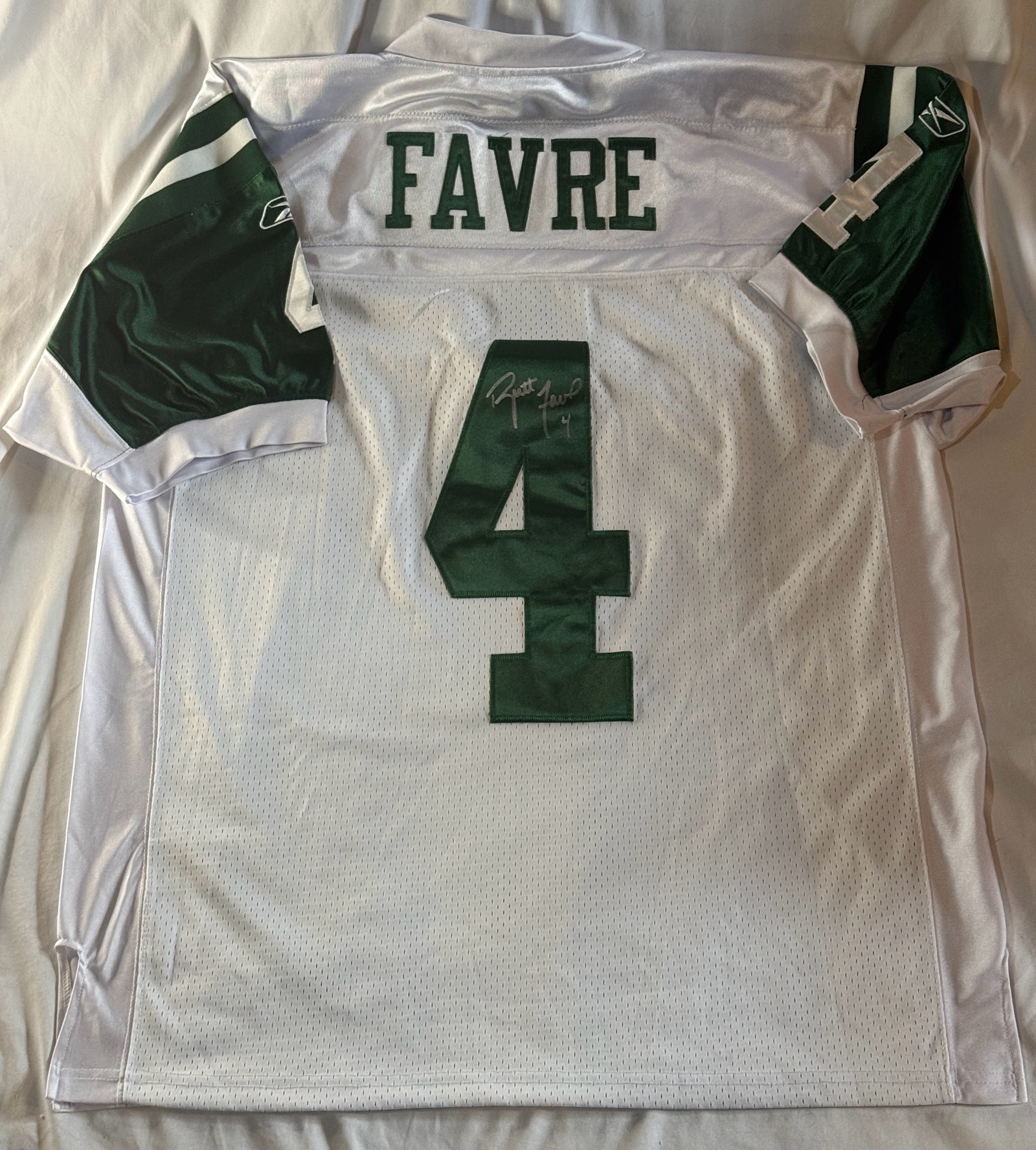 Brett Fave Autographed Football Jersey New w Tags Reebok Authentic Onfield Size 50 New York Jets Jersey