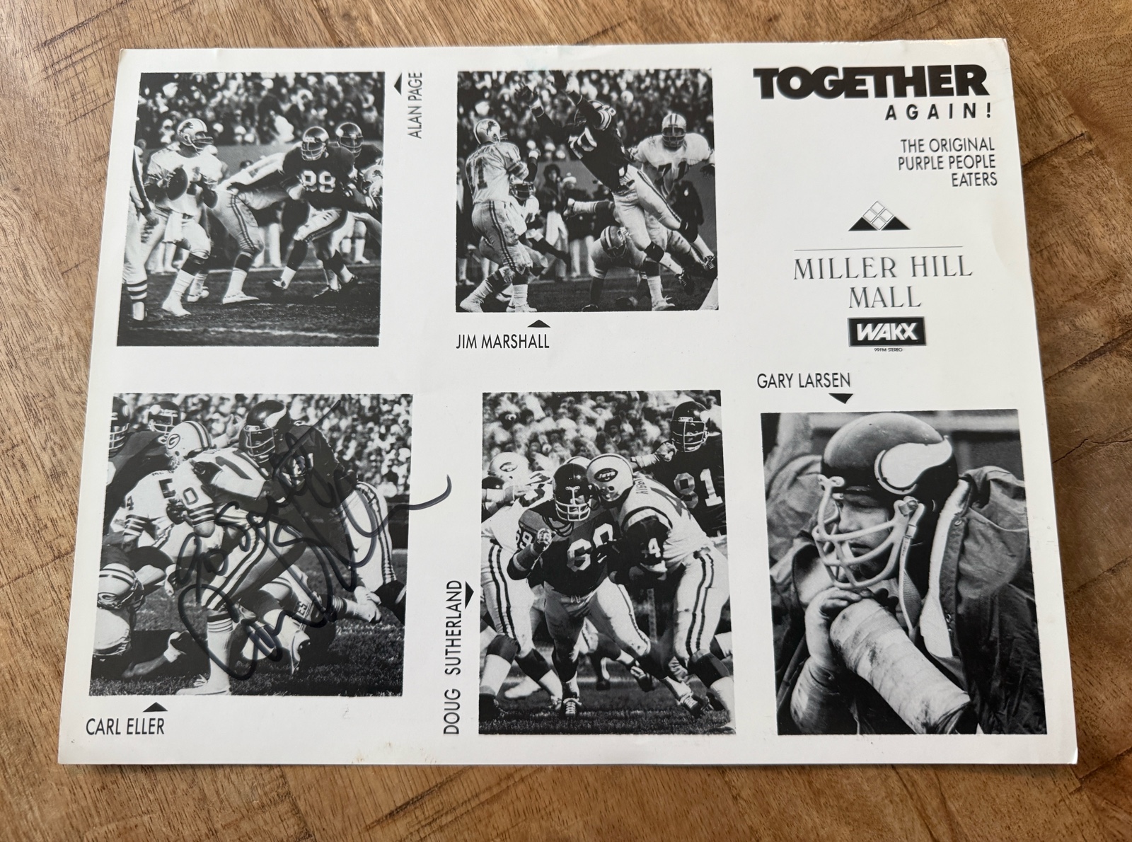 Carl Eller Autographed Minnesota Vikings Football Photo Card