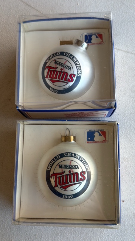 2 Minnesota Twins 1987 World Series Baseball Christmas Ornament Bulbs