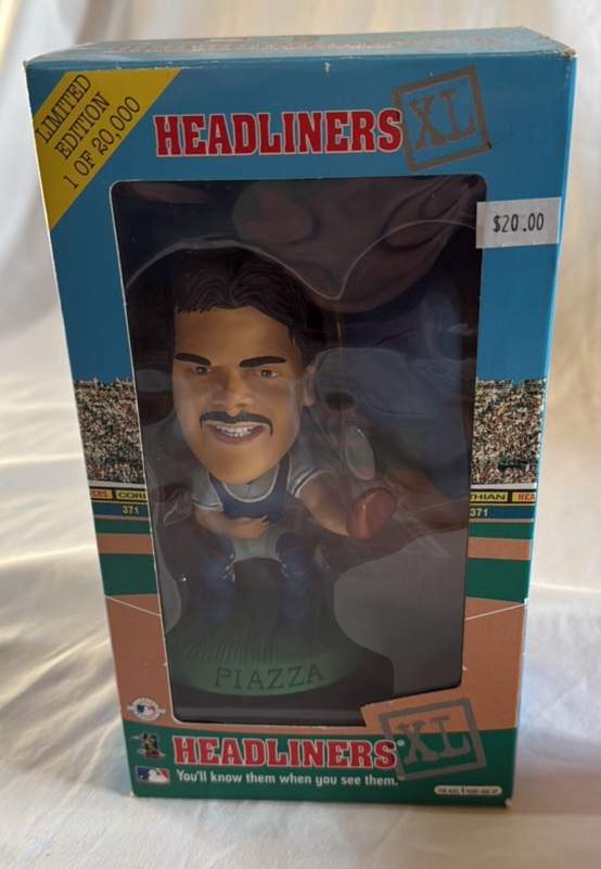 Mike Piazza Headliner XL Baseball Bobblehead Figure