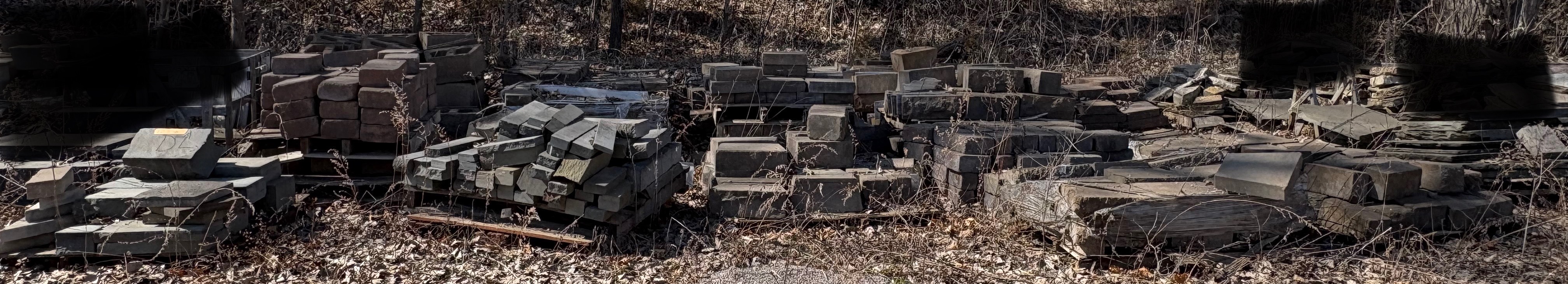 (20) pallets of Pavers or Retaining wall blocks