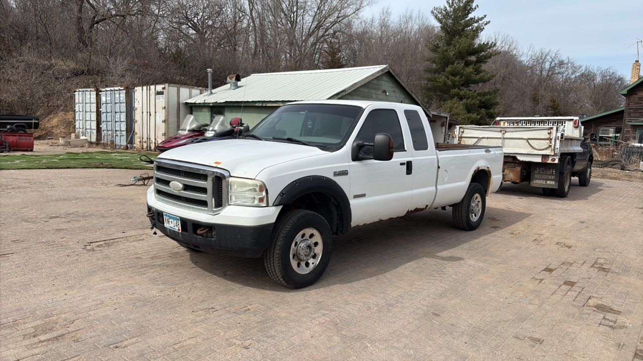 2005 Ford F250 Pickup Truck.