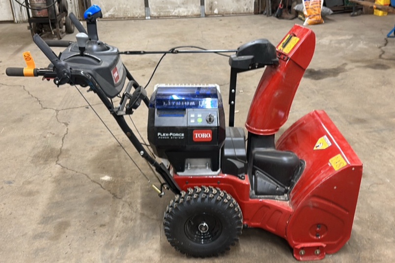 Toro 24 power Max E24 2-stage snow blower.