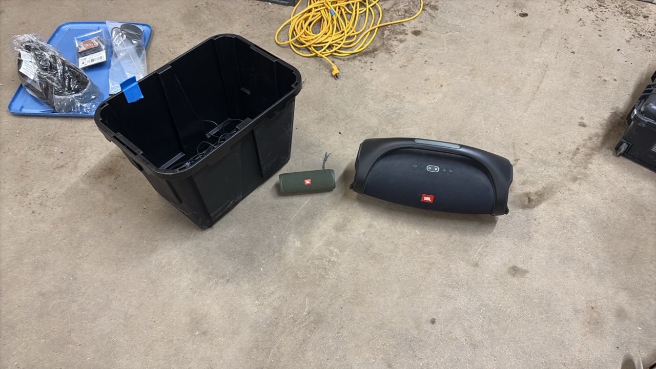 JPB boombox and Flip5 speaker