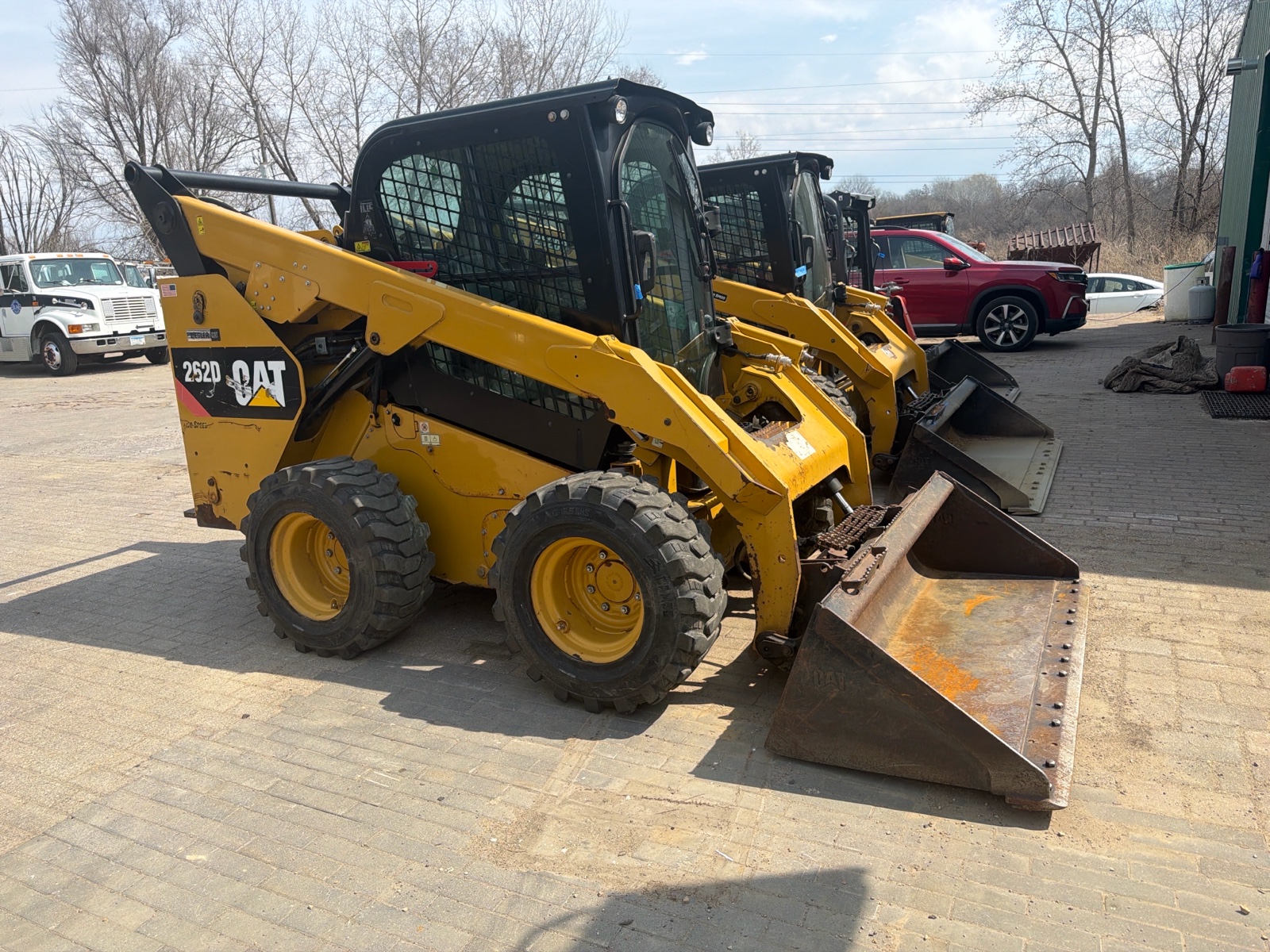 CAT 262D vertical-lift skid steer loader