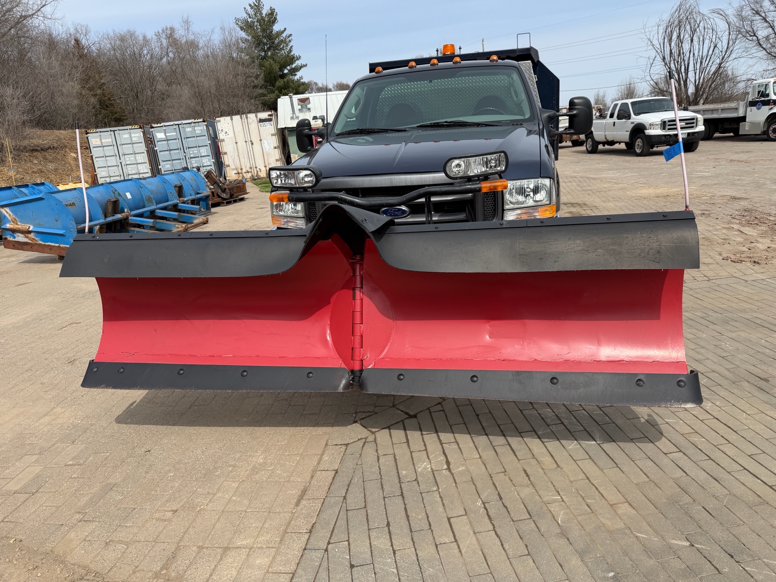 Boss Snowplow RT3 Power-V Blade Smart Hitch2