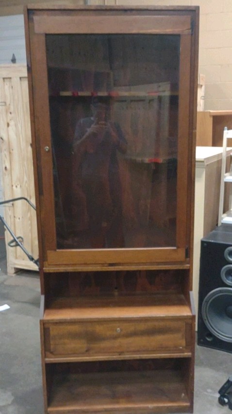 gun display cabinet