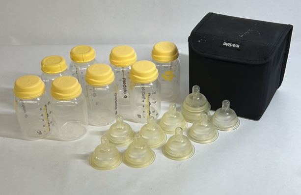 Medela Breast Milk Storage Bottles with Lids & Silicone Nipples Lot