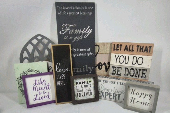 Home Decor Wall Sign Lot Farmhouse Quotes Family Love Wood Frame Plaques