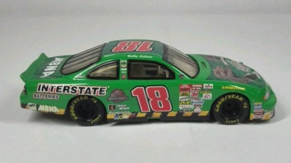 Bobby Labonte #18 Interstate Batteries NASCAR Diecast Car Green MBNA Goodyear