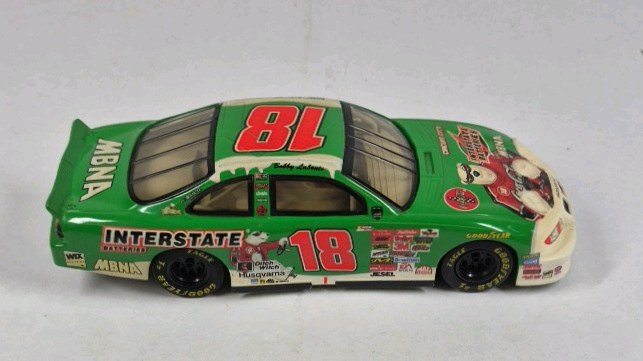 Bobby Labonte #18 Interstate Batteries NASCAR Diecast Car Snoopy Peanuts MBNA