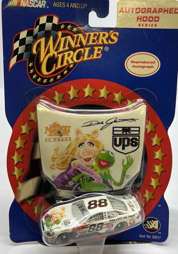 Winners Circle Dale Jarrett #88 NASCAR Diecast Car Autograph Hood Series Muppets UPS