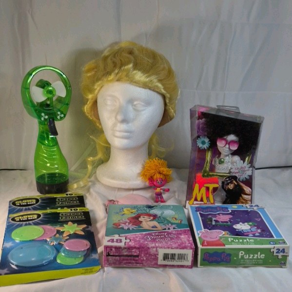 Mixed Lot Toys Crafts Wig Disney Puzzle Peppa Pig Fan Doll Accessories