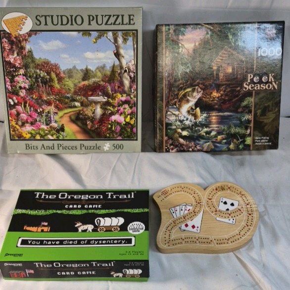 Lot of 4 Board Games Puzzles Cribbage Board Oregon Trail Card Game