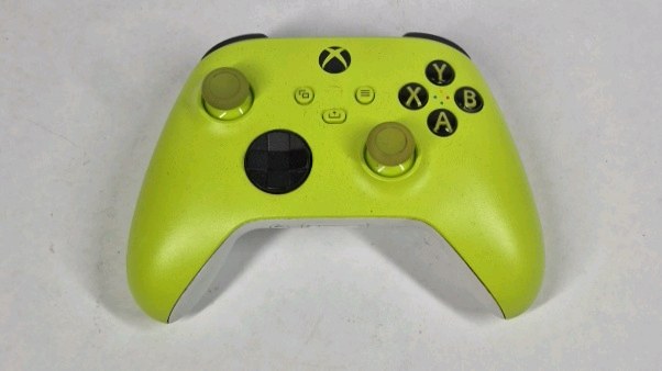 Microsoft Xbox One Wireless Controller Yellow