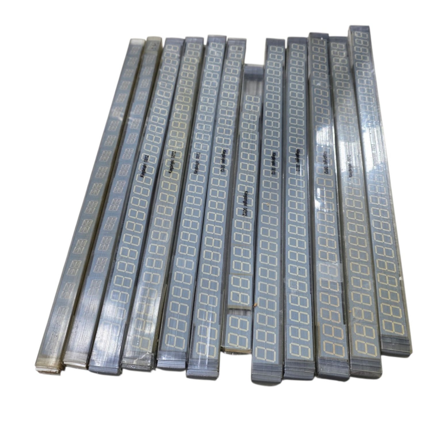 Mixed Lot of 12 New Surplus Kingbright DC08-11YWA LED Display Bars - 10 Large and 2 Small Tubes