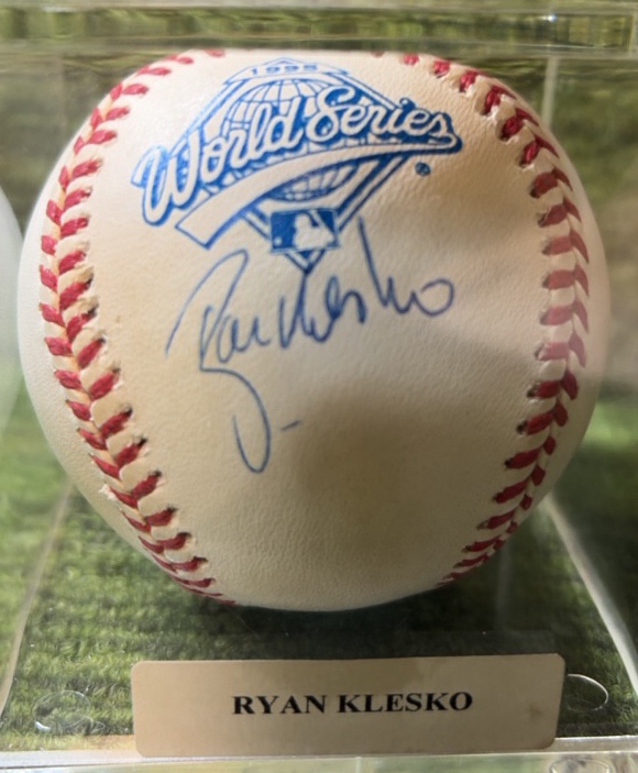 Ryan Klesko 1995 World Series Champion Autographed Baseball- Cool Piece wCOA