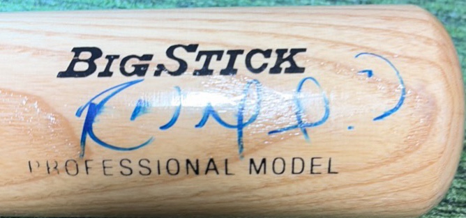 Raul Mondesi 1994 National League rookie of the year limited edition autographed professional model, bat one of 2500