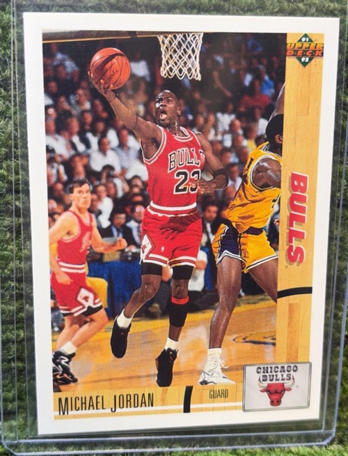 1991 Upper Deck Michael Jordan #44 - Chicago Bulls - HOF
