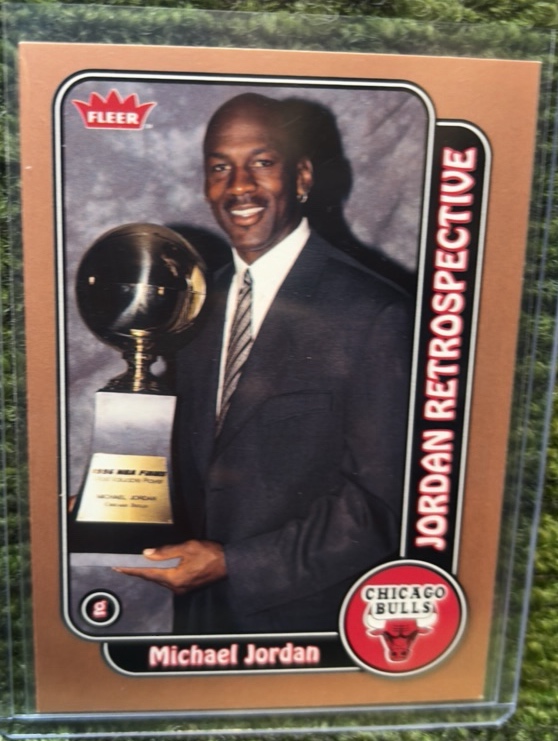 2008-09 Fleer Michael Jordan Retrospective #MJ-18 Michael Jordan Chicago Bulls