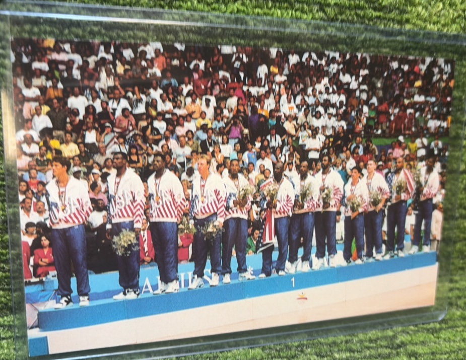 Michael Jordan USA DREAM TEAM Olympic Gold Medalists 1992 Barcelona Jumbo Card