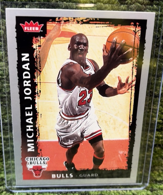 2008-09 Fleer #68 Michael Jordan BASKETBALL Chicago Bulls