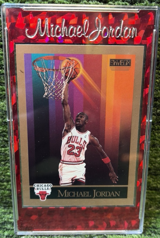 1990-91 SkyBox Michael Jordan #41 Chicago Bulls HOF