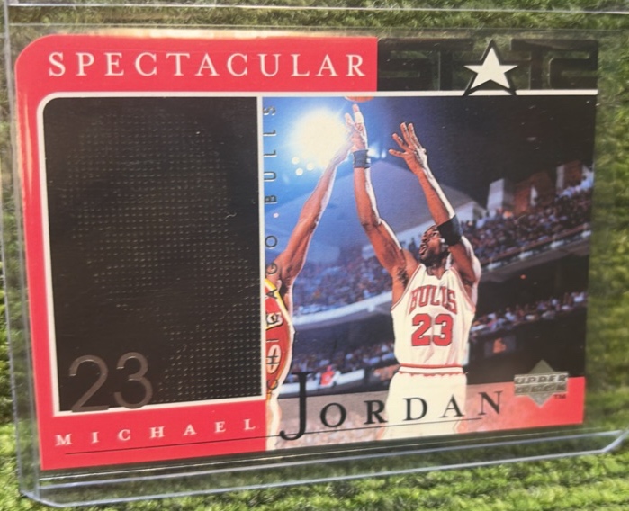 1998 Spectacular Stats Die Cut MICHAEL JORDAN  UPPER DECK CARD # 22