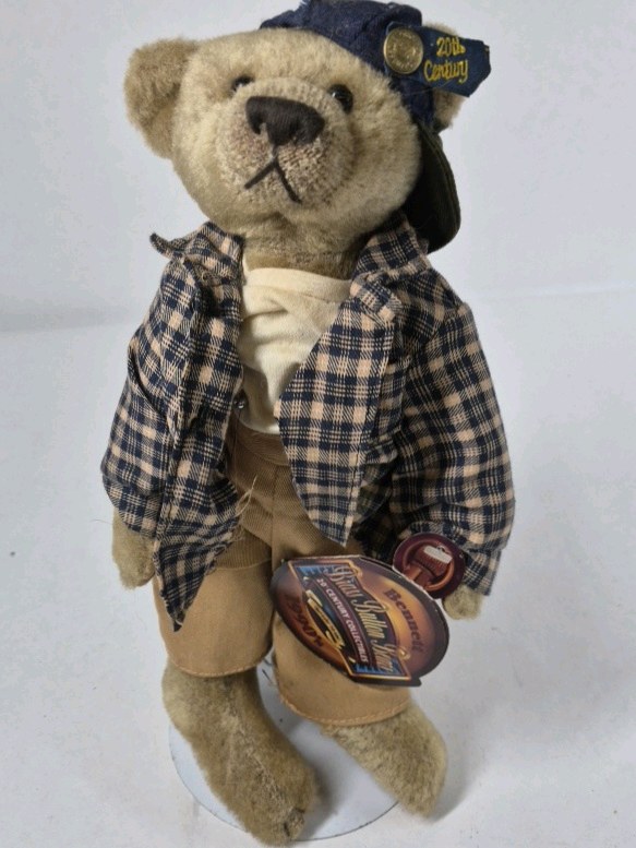 Boyds Bears Bennett Brass Button Bear Plush Class of 2000 Outfit Tag