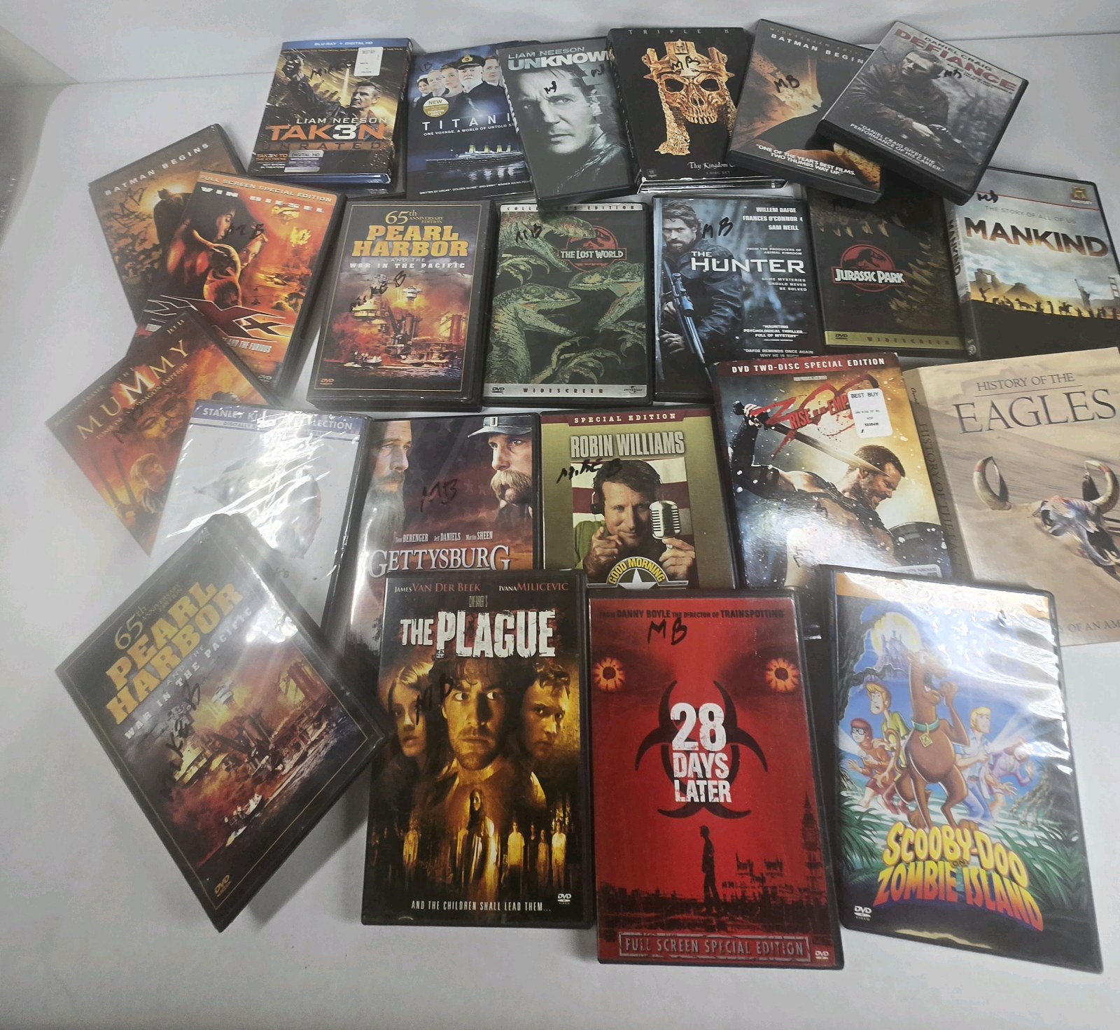 Lot of 20 DVD Movies Mixed Titles Action Drama Horror Collectio