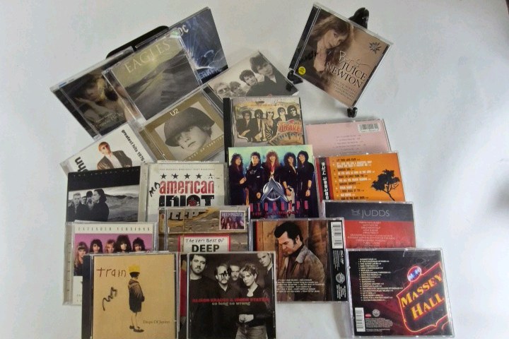 CD Music Lot Eagles U2 Juice Newton American Idol Train Deep Purple Rock Pop Collection